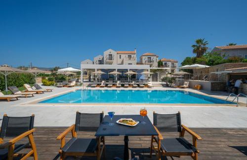 Xi Hotel | Costa Rossa Boutique Hotel - Adults Only