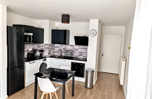 Villepinte Apartment | Cosy 2 pièces