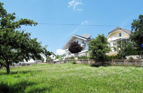 Fliess Apartment | Cosy apartment for 4 guests with WIFI, TV, terrace, pets allowed and parking