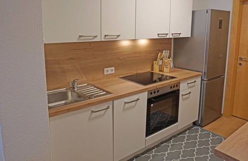 Strengen Apartment | Cosy apartment for 4 people with WIFI, TV and terrace