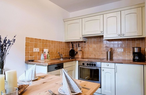 Pfunds Apartment | Cosy apartment for 4 guests with WIFI, TV, terrace and panoramic view