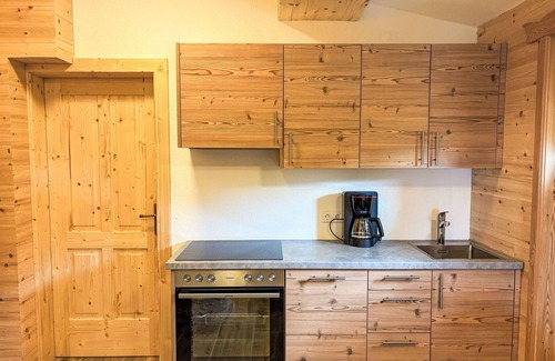 Forstau Apartment | Cosy apartment for 4 people with WIFI, TV, pets allowed and panoramic view