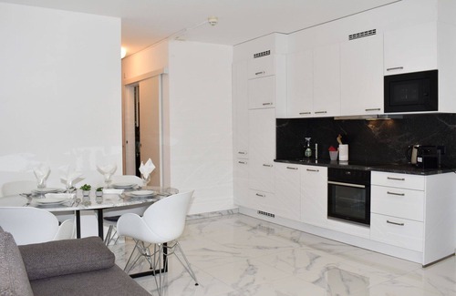 Bigogno Apartment | Cosy apartment for 4 people with WIFI, pool, A/C, TV, balcony and panoramic view