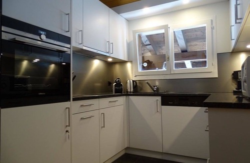 Zweisimmen Apartment | Cosy apartment for 6 guests with WIFI, TV and balcony