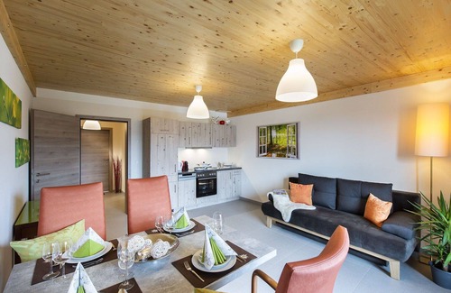 Mariapfarr Apartment | Cosy apartment for 6 guests with WIFI, TV and balcony