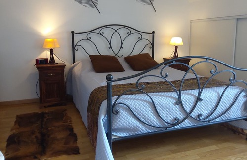 Azerat Apartment | Cosy apartment in 19th century house