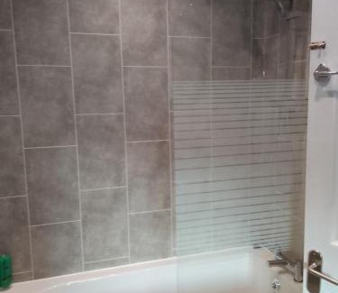 Inverness City Centre Apartment | Cosy Crown 1 bedroom flat for up to 4 guests