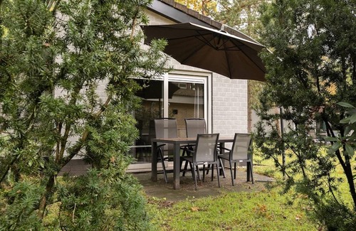 Kootwijk House | Cosy forest bungalow with sauna