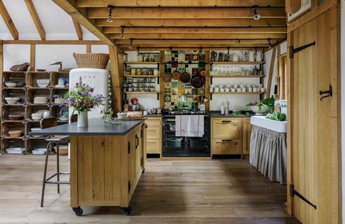 Forest Row House | Cosy Getaway in boutique barn nesteled in Ashdown Forest