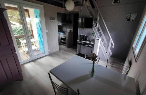 Portbail House | Cottage 100 m from the sea