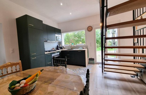 Precieux Cottage | Cottage for 5 in Précieux with terrace and farm animals