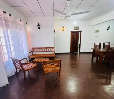 Kaduruduwa House | Cottage Haven Villa