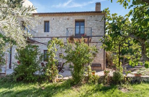 Bomba House | Cottage in Bomba near Lake Bomba