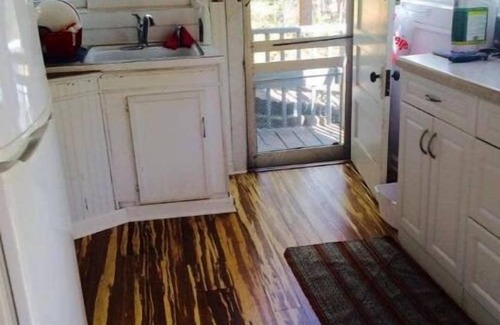 Pentwater Cottage | Cottage in the woods-Lake MI access