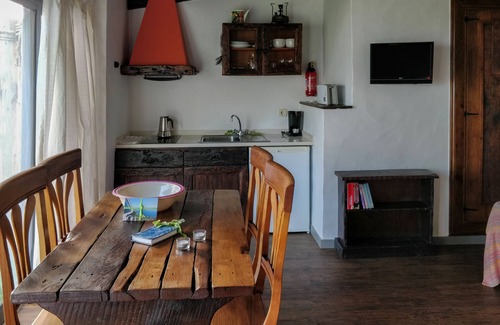 Arco da Calheta Cottage | Cottage Junior, a green nest with ocean view