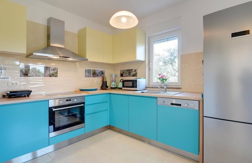 Vinkuran House | Cottage with barbecue on a plot of 2,500 sq.m.