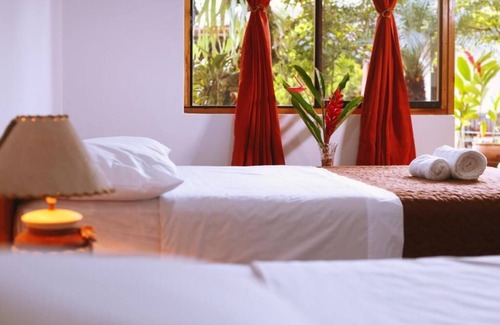 Moyobamba Hotel | Country Club Eco - Casa Jardín