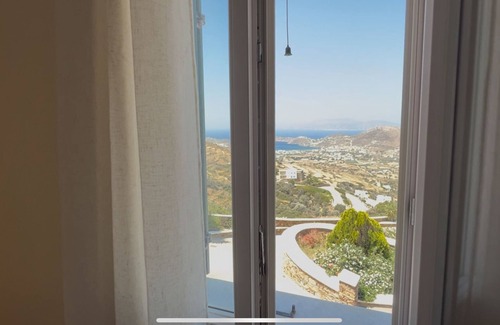 Ios Villa | Country House 'Faith - Ios' with Sea View, Wi-Fi and Air Conditioning