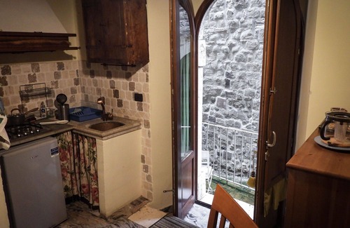 Roccafluvione Other | Country House/Farm House in Forcella with 2 bedrooms sleeps 5