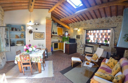 Pescaglia Other | Country House/Farm House in Celle with 1 bedrooms sleeps 4