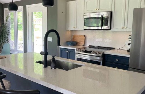 Grey Highlands Other | Country House (Main House + Guest House)