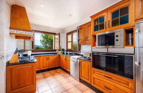 Capdepera Villa | Country House 'Sa Creu Vella Ses Ancores' with Private Pool, Wi-Fi and Air Conditioning