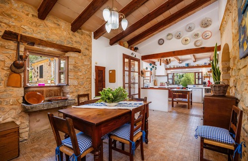 Arta Villa | Country House 'Ses Velletes' with Private Pool, Private Terrace and Wi-Fi