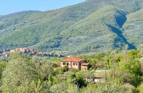 Gazzelli Apartment | Country House With Big Garden