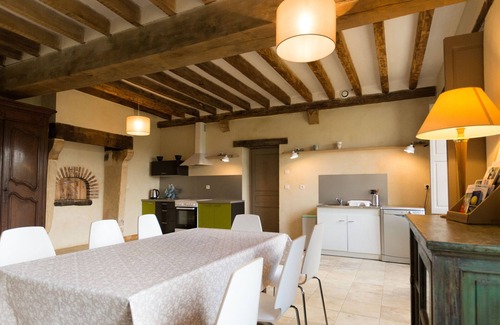 Bazouges-sur-le-Loir Cottage | Country Retreat near Le Mans: 8 Guests, Near Zoo, Cycle Paths, and More!