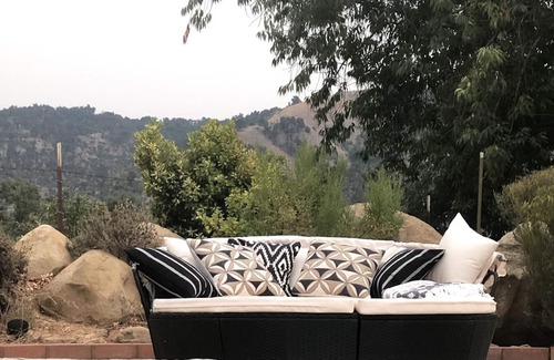 Ojai House | Countryside Gem with Salt Water Pool