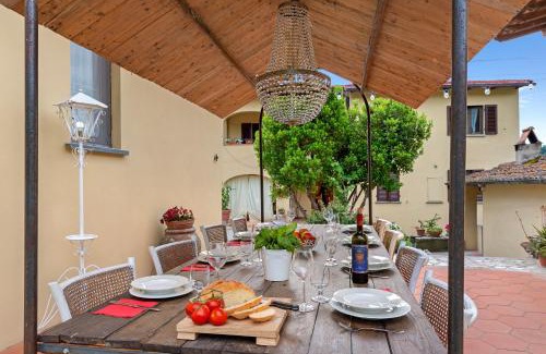 Figline e Incisa Valdarno Apartment | Countryside Home Figline with Pool & Gym - Happy Rentals