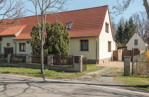 Meisdorf House | Countryside Stay in Meisdorf
