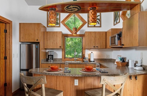 Cornville House | Couples Treehouse Getaway | Sedona Wine Country