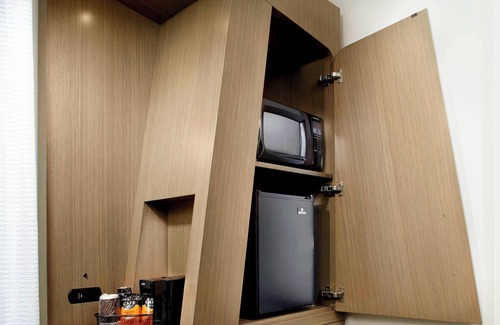 Elizabeth Park Valley Hotel | Courtyard Akron Downtown