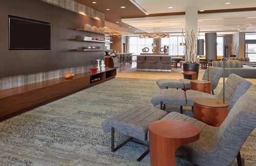 Kingston Hotel | Courtyard by Marriott Kingston Highway 401/Division Street