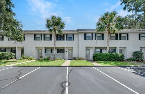 Saint Simons Island House | Courtyard Villa C-4