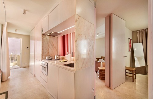 Vila Real Santo Antonio Apartment | Cozy Apartment with Pool and Urban Soul