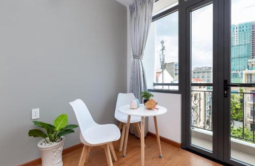 Phuong 8 House | Cozrum Homes Lý Chính Thắng