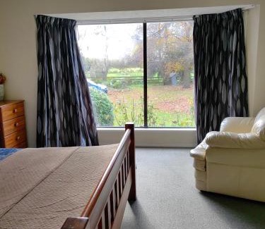 Christchurch House | Cozy 1 安逸舒适小屋