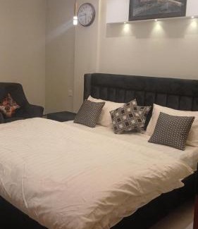 Islamabad Apartment | Cozy 1 Bed Retreat at Prime Location by QRM Vacation Homes