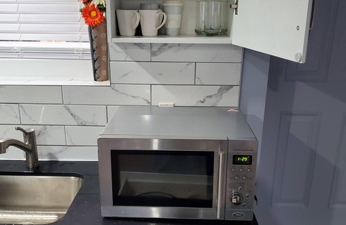 Calgary House | Cozy 1 bedroom basement suite