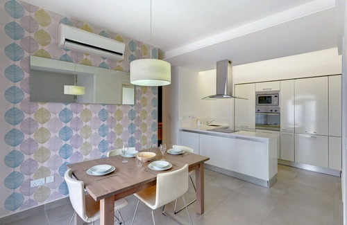 Tal-Ghoqod Apartment | Cozy 1 BR Apartment in St Julians, Best Location