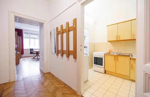 Josefstadt Apartment | Cozy 1-room apartment near AKH, subway station opposite