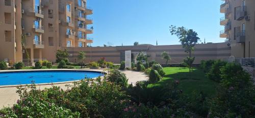 Al Mamsha El Seyahi Apartment | Cozy 1BR in Princess Resort with Pools & Private Beach