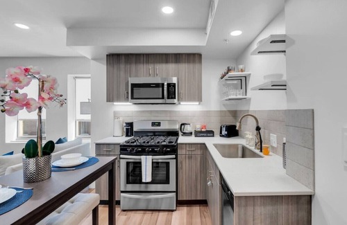 Deco District Apartment | Cozy 1BR: Near BOK Center, Cox Convention Center