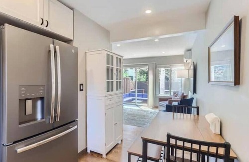 Lower Arapahoe House | Cozy 2 BDR Home in Boulder with Hot Tub