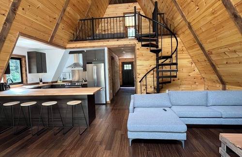 Danbury Ski Chalet | Cozy 2-bedroom A Frame chalet in delightful Danbury NH with WiFi and AC