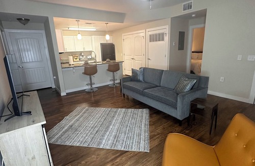 Killeen Apartment | Cozy 2-bedroom apartment in awesome Killeen with AC, fitness room, WiFi