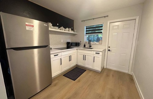 River Oaks Apartment | Cozy 2-bedroom apartment in Fort Lauderdale with WiFi, AC -U1