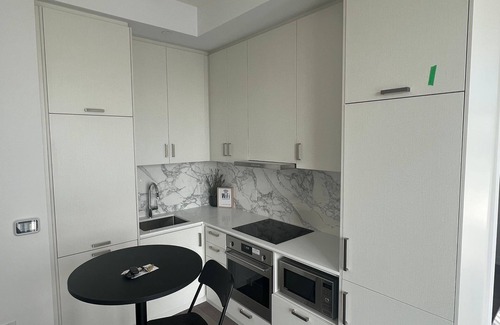 Vaughan Condo | COZY 2 BEDROOMS PLUS ONE FULL BATH IN THE NEW DOWNTOWN VAUGHAN, MINS FROM SUBWAY